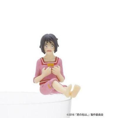 MINIFIGURE DA BICCHIERE MITSUHA SEDUTA NO UNIFORME 5 CM - YOUR NAME - Magic Dreams Store