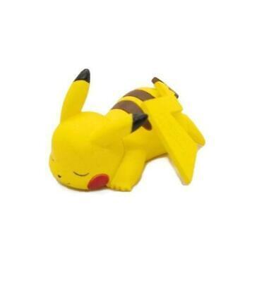 MINIFIGURE PIKACHU CHE DORME ORECCHIE ALTE 4 CM CAPSULA - POKEMON - Magic Dreams Store